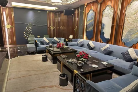 海北市区大型夜场KTV招聘酒水促销,工资日结即时收益,赚钱灵